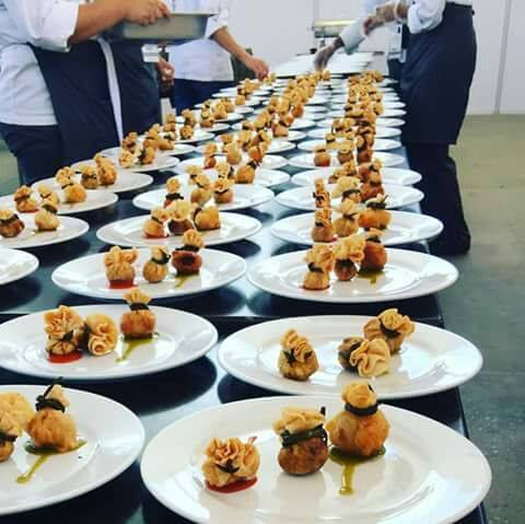 Jóvenes de <a href="/EscuelasManqa/">Manq´a</a> de Colombia hicieron parte del servicio de catering de la Cumbre <a href="/A_delPacifico/">Alianza del Pacífico</a>