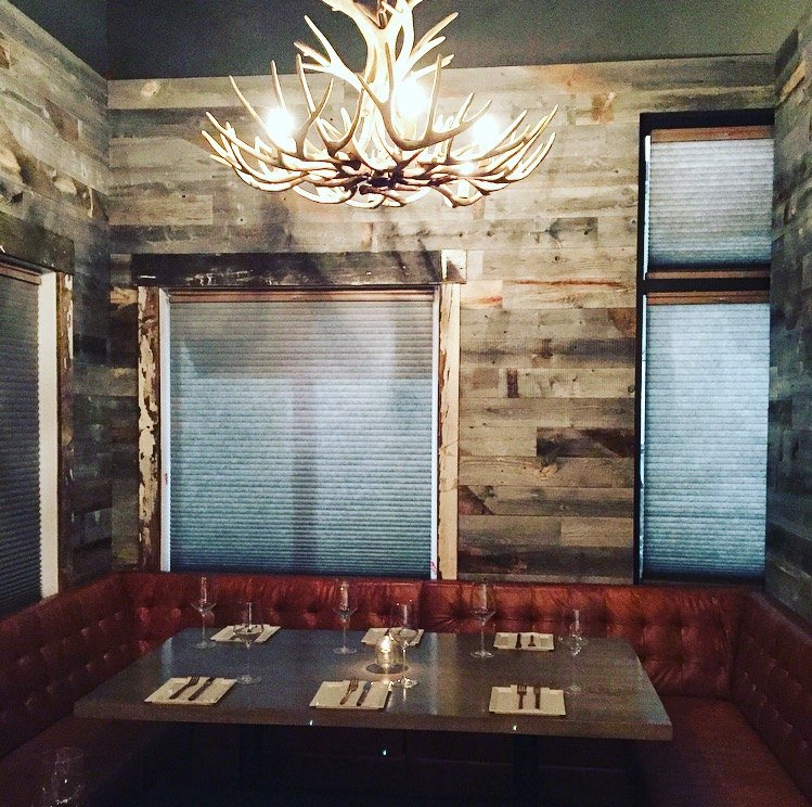 The table is set. Your dinner plans await. #CuredWineBar

#yeg #yegfood #yegfoodie #yegrestaurants #yeglocal #exploreedmonton #yegdatenight