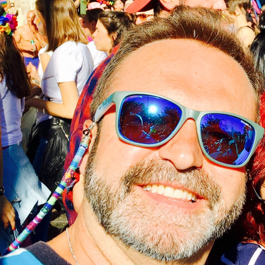 pacolomass's tweet photo. #NuevaFotoDePerfil https://t.co/cd0c4lag1V