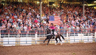 RodeoSongs's tweet image. 🇺🇸🚀And the rocket's red glare,
The bombs bursting in air,
Gave proof through the night,
That our flag was still there 🇺🇸#USA #July4