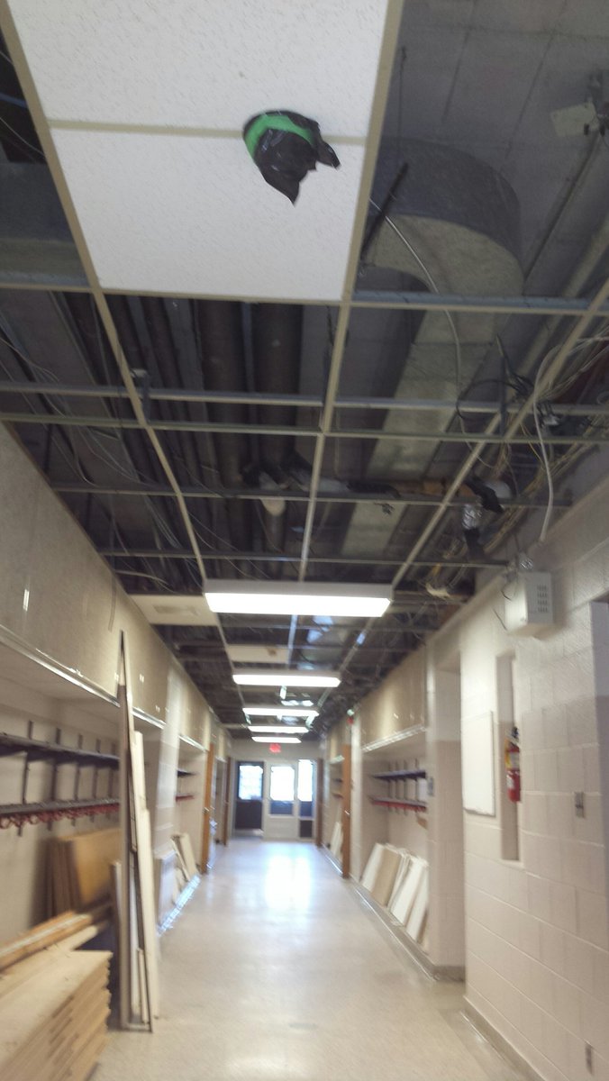 stjoesjaguars's tweet image. Day 2 of construction is underway @stjoesjaguars ! Mrs. Casey has things under control. #excitingchanges