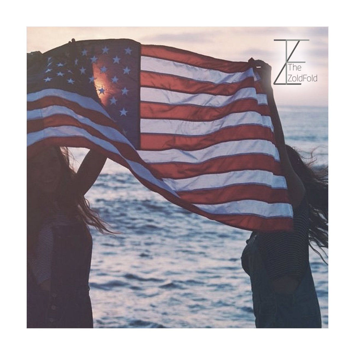 TheZoldFold's tweet photo. Happy Fourth of July 🇺🇸❤️💙 #Ethicalhour #ethicalfashionshow #fairfashion https://t.co/Mu1D9OVy5r