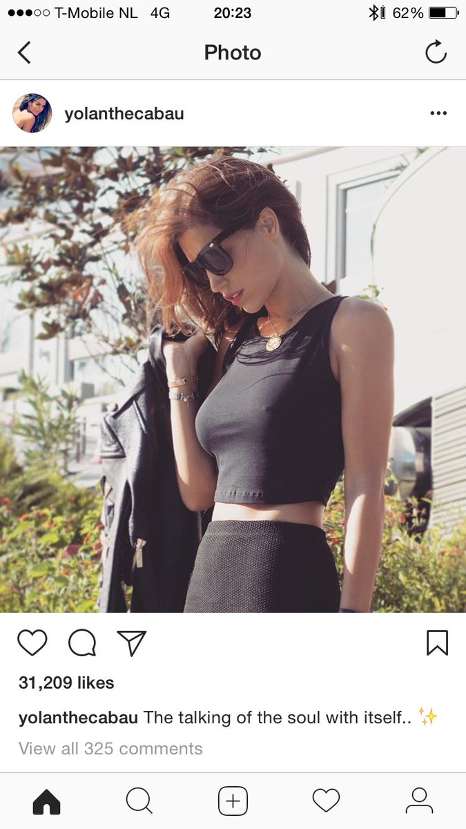 De bijschriften van Yolanthe, wil iemand die voor mij bundelen?