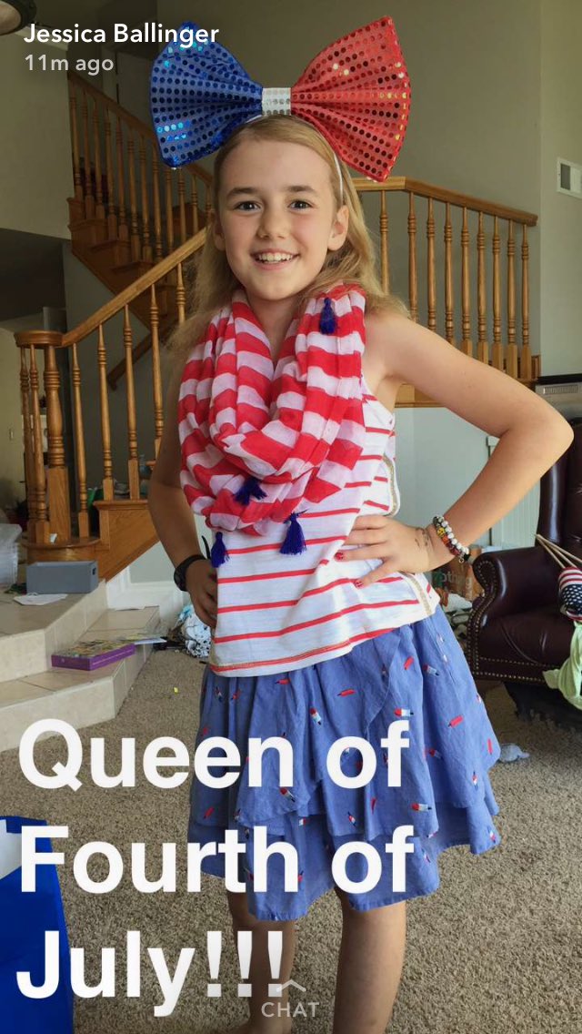 NeedBallinger's tweet photo. Bailey is so pretty❤ She is rocking that outfit! Hope you guys have a great day. Love y'all 💕 @BallingerMom @ballingerfamily https://t.co/JpZdwrahoU