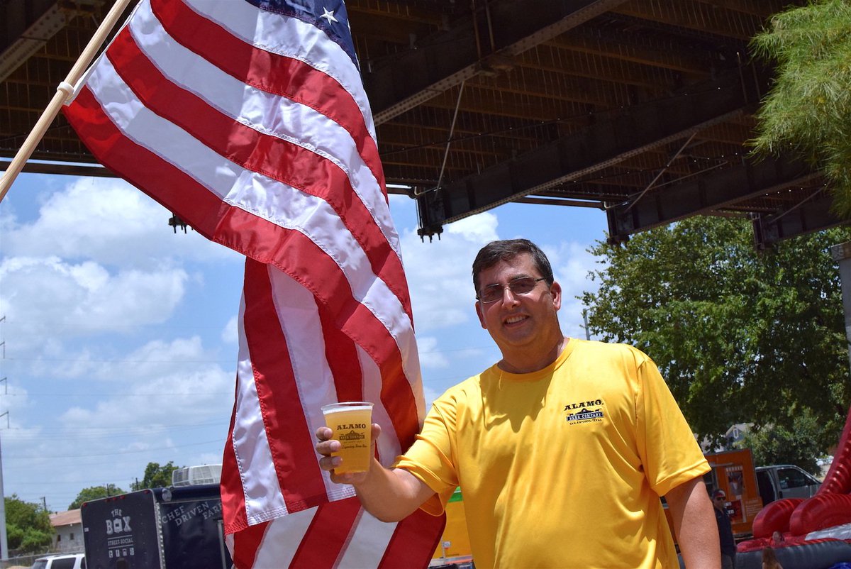 AlamoBeerCo's tweet photo. Happy #4thofJuly y'all! https://t.co/HSpUZ3e2ux