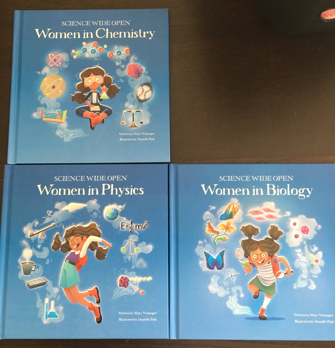 ryan_kealey's tweet photo. So excited we just received our women in science books! They look great! So happy to back this kickstarter #sciencewideopen @GotGeniusGames https://t.co/2Z5dtYlD5b