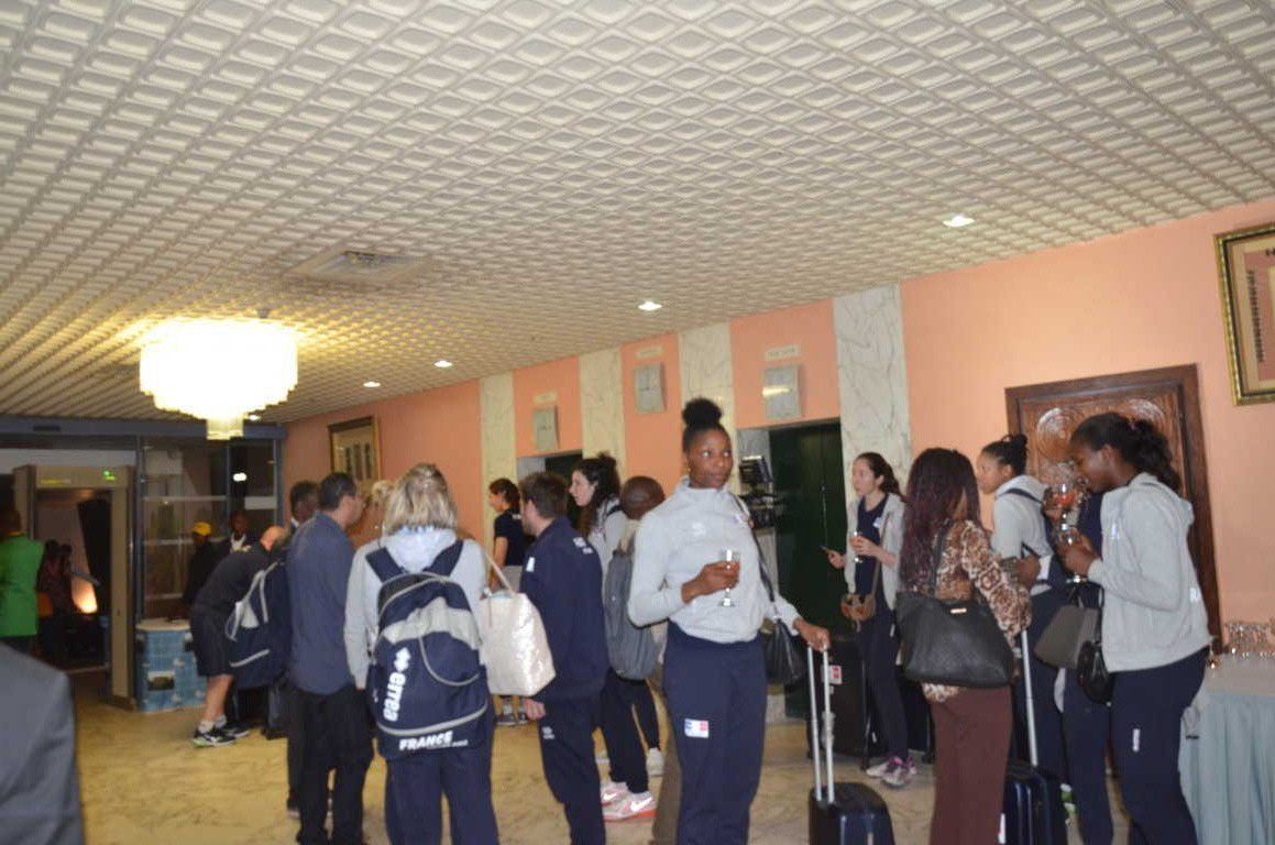 CMRFECAVOLLEY's tweet photo. Les Bleues sont arrivés à Yaoundé ce mardi à Yaoundé pour disputer la World Grand Prix.

@FIVBVolleyball @FFvolley @CAVBPress https://t.co/NIyf1JsERY