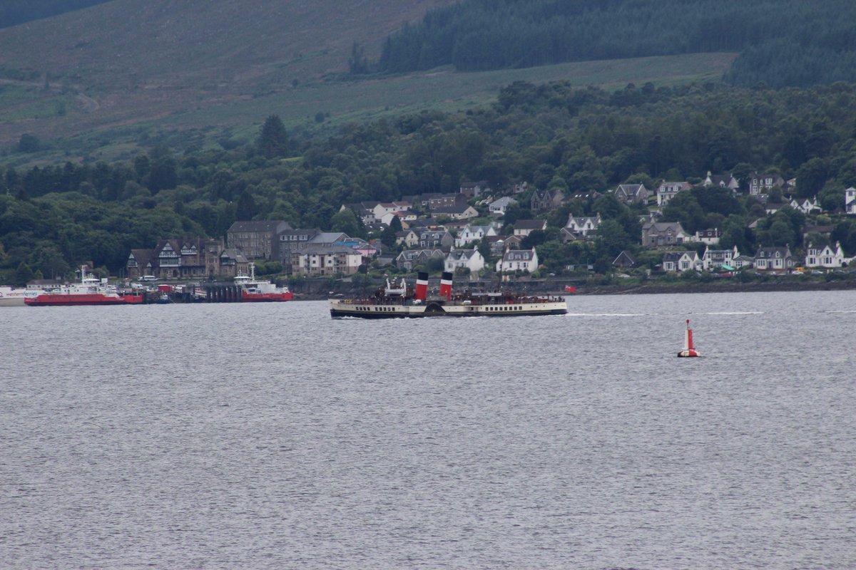 ArgyllSeaGlass's tweet photo. @PS_Waverley , #Oceanis411 Clipper & #ClydeClipper on #LochLong #Argyll today & Cruise Liner #VisionoftheSeas passing #ClochPoint #Sailing https://t.co/DKCDyTL68E