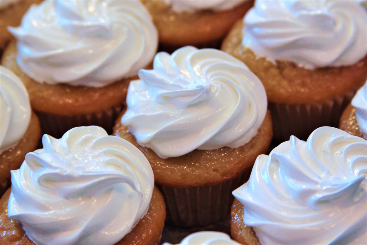 Y'all... I'm truly speechless.. #tres #leches #cupcakes #nuff #said