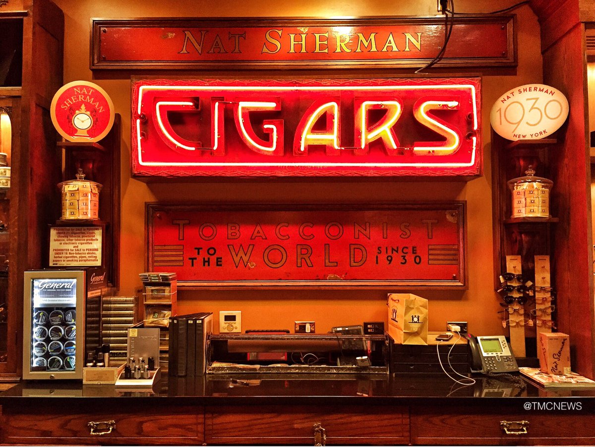 TMCNEWS's tweet photo. A YUGE thanks to Juan, Jeff and everyone at Nat Sherman Townhouse. #OldSchool #Classic #Cigars #SticksToOhio #OnAssignmentNYC https://t.co/gBq82rkbxn