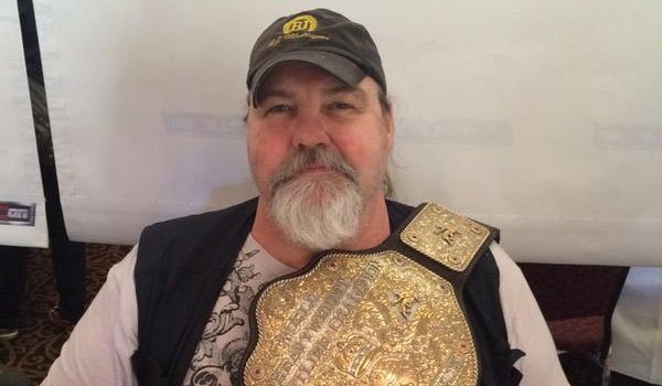 Happy Birthday to WWE Hall of Famer Barry Windham who turns 57 today! 