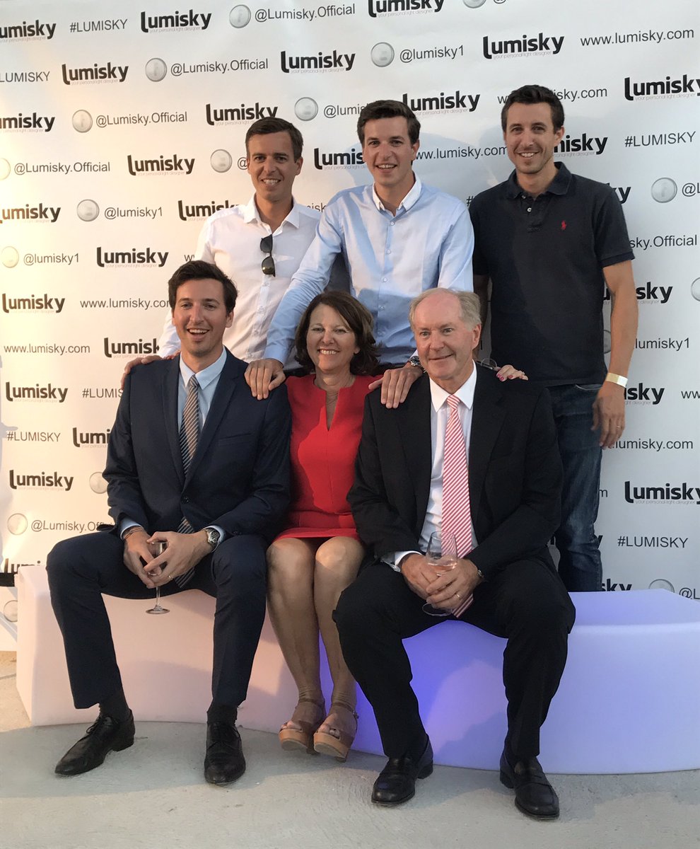 Famille Baeteman #batimex #lumisky un succès sans faille dans la bonne humeur et le professionnalisme #inauguration #luminaires #led