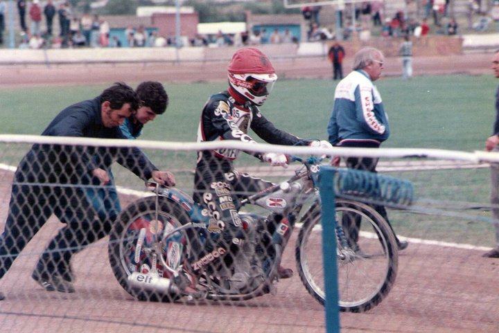 #BreakingNews Denmark have asked if they can do the run off again. They said they're ready now