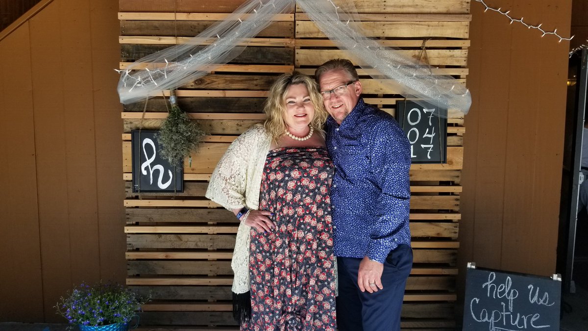 KMOS2010's tweet image. Congrats Paul and Lisa. #harwood2017