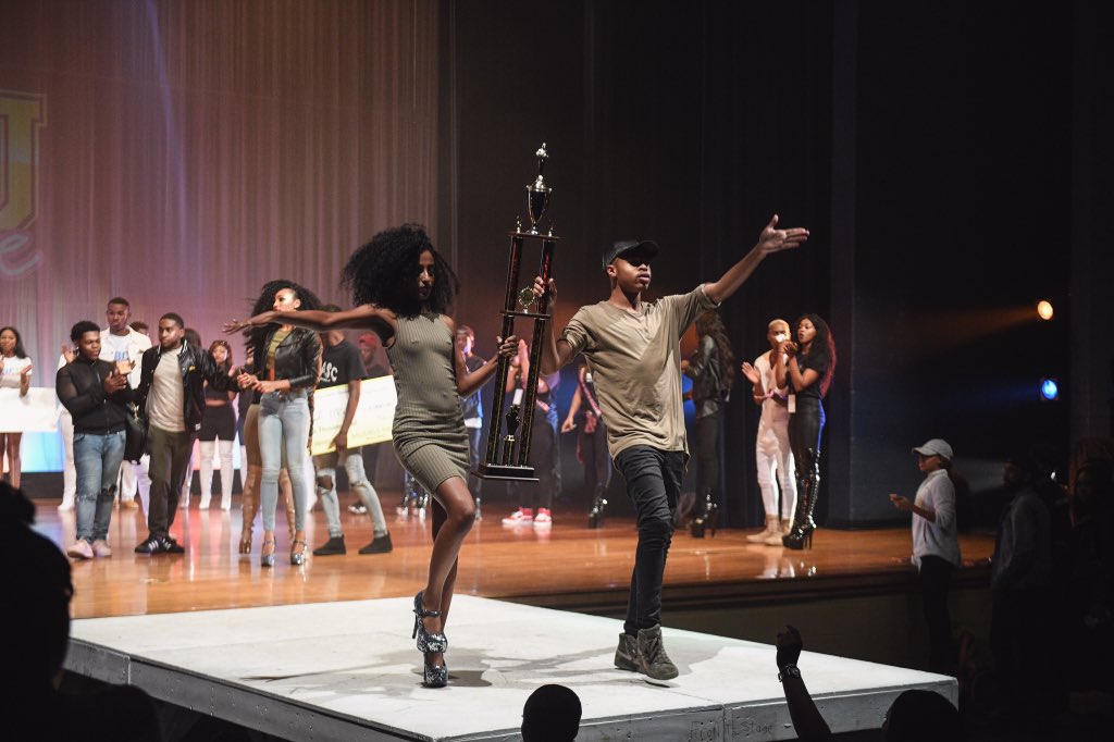 EOEModels's tweet image. Ard we rapping up for today our next video will have some info on joining the team ! 😝 don&apos;t miss the opportunity for greatness #pascmodels