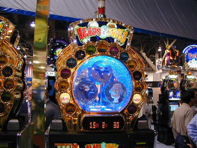 KiboWorks's tweet image. Jan 1999 lots of work on addressable #LEDs driven by the casino&apos;s in turn driving more powerful #LEDcontrollers
#LEDEffects #Kibostory