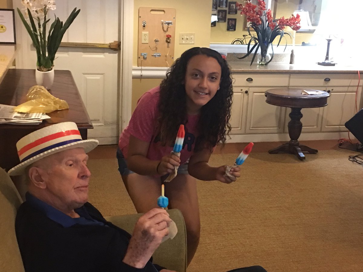 RecBoxLLC's tweet image. Happy 4th of July!! We are passing out Bomb Pops to our favorite peeps!