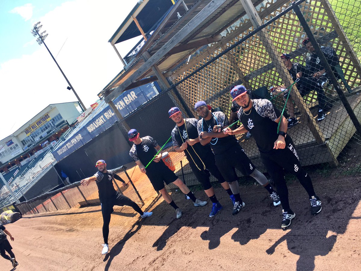JaredMiller24's tweet photo. Yo @jaegersports -- appreciate you as always brother!! The fellas love the bandzzz #FeedIt #Skittlezz #Foam https://t.co/Wq0Xyh7NDq