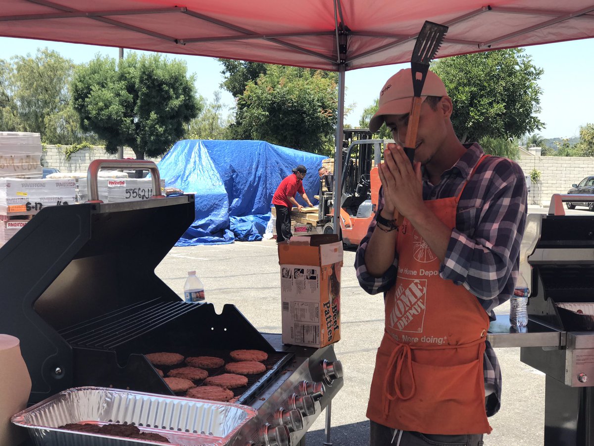 Home Depot 1018 (@homedepot_1018) on Twitter photo Maria's homemade salsa and RJ's cooking skills! Happy 4th of July from 1018! #Independanceday #HappyBirthdayAmerica <a href="/liza_erline/">Lisa Lucero</a> Maria's homemade salsa and RJ's cooking skills! Happy 4th of July from 1018! #Independanceday #HappyBirthdayAmerica <a href="/liza_erline/">Lisa Lucero</a>