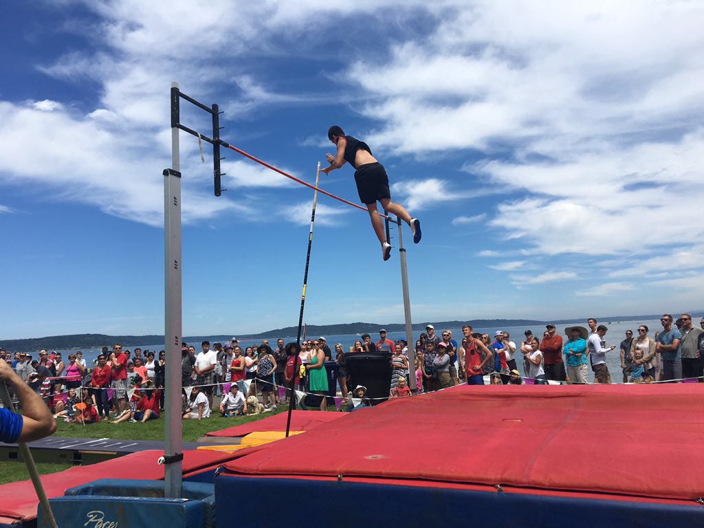 Pole Vault Power on Twitter "Crowds are getting bigger and the sun is coming out! beachvault…
