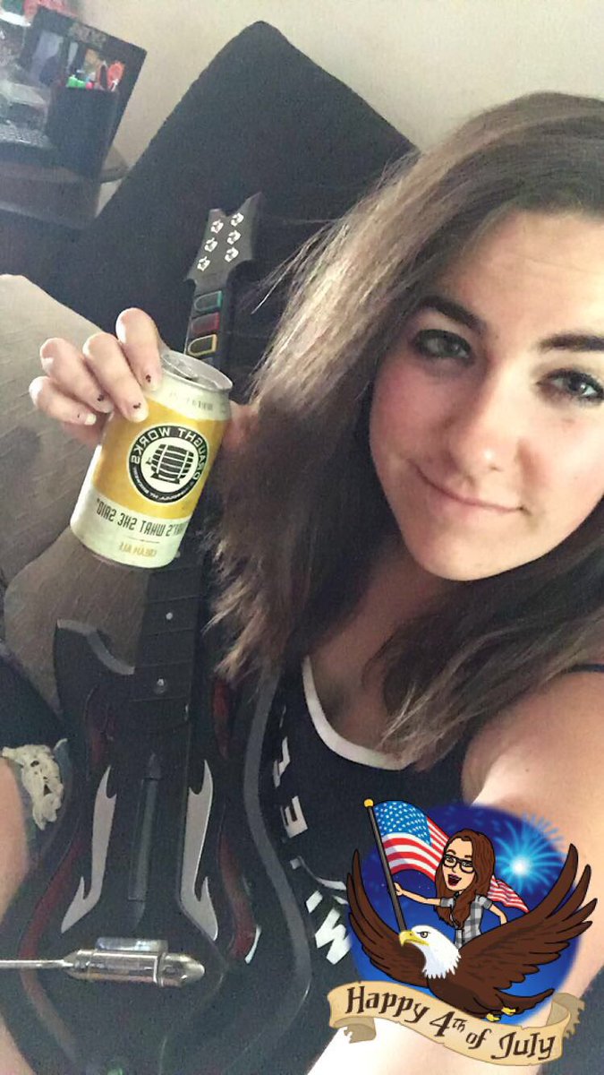 MoparKate's tweet photo. Spending my #fourthofjuly with #draughtworks #thatswhatshesaid and #warriorsofrock #guitarhero 🤘🏻🤘🏻 https://t.co/kvbnv2gzUz