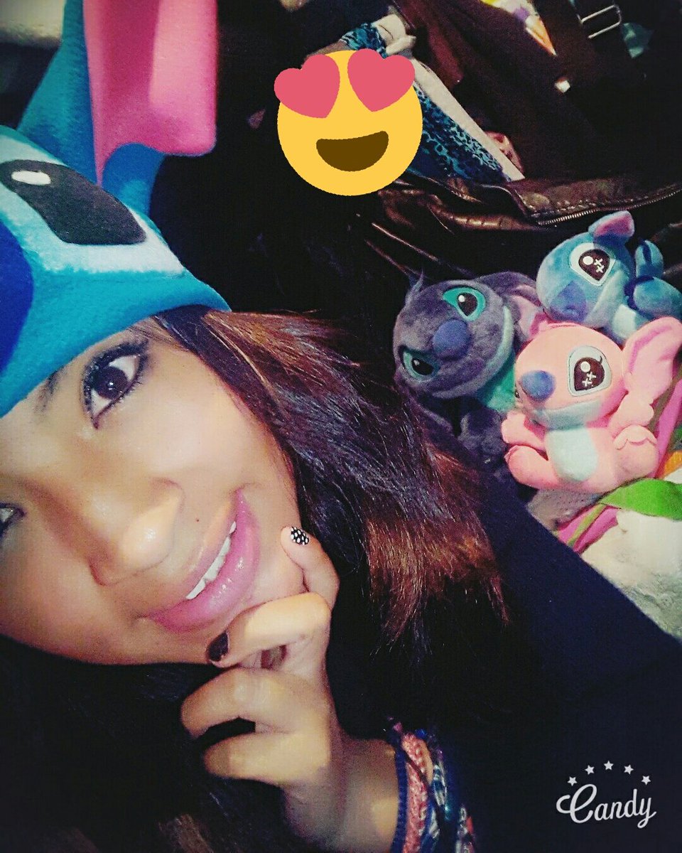 LinsdeyF's tweet photo. #Ilovestitch https://t.co/GaxypD53xt
