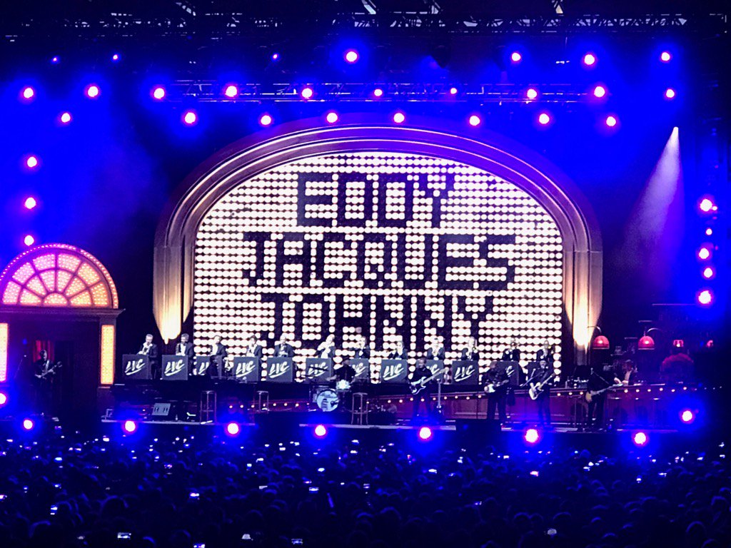 PaixStephanie's tweet image. Les Vieilles Canailles au #PrintempsDePerouges . Quel pied👏🏻👏🏻👏🏻👏🏻