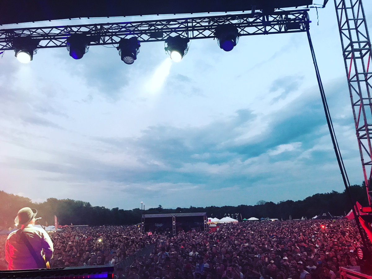 cityandcolour's tweet photo. This doesn't make much sense to me. hard to believe I learned how to play guitar down the road from here. Thanks for a fun weekend #NOTL2017 https://t.co/8Hciaaw2zZ