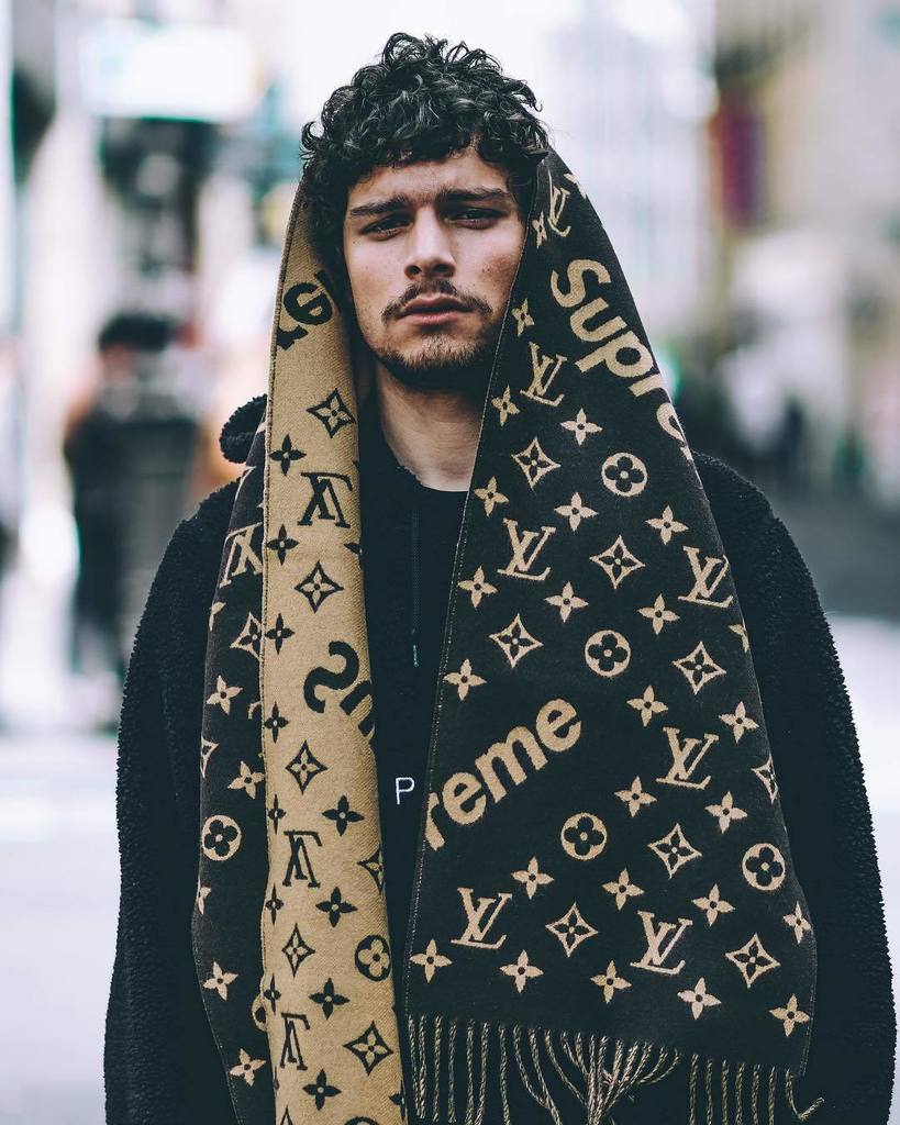 Supreme Leaks News on X: Supreme x Louis Vuitton monogram scarf