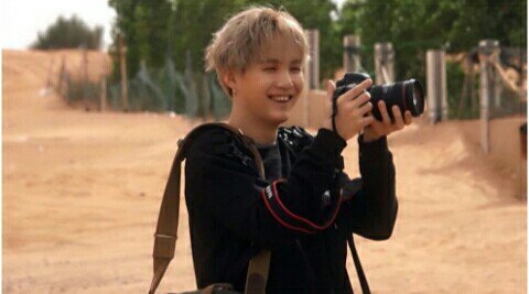 IILoveBTSlmArmy's tweet photo. Это самый милый, самый красивый, вообщем самый лучший "фотограф", и не только☺☺, которого я только видела😓😰!!!
#BTS #Suga https://t.co/2xk6C1gCmu