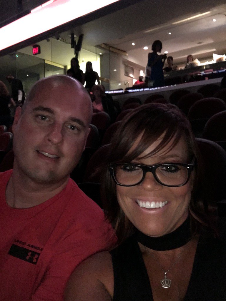 pittsgirl2's tweet photo. My soulmate my best-friend!! #completelyblessed https://t.co/Snfmkhmr1f