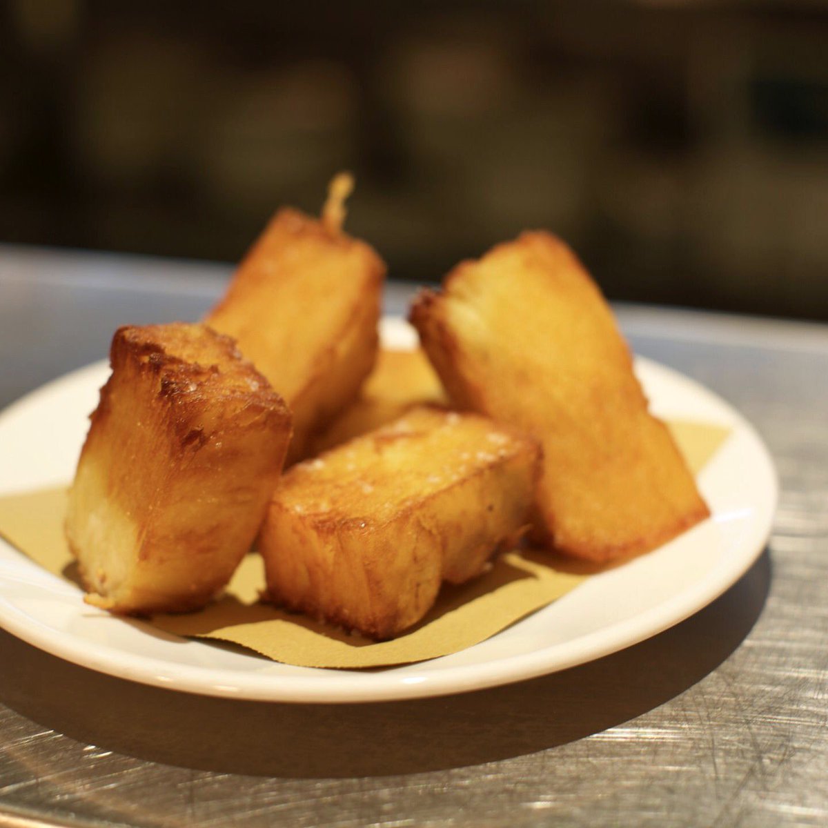Twice cooked crispy potatoes at #rosettaristorante #melbourne.