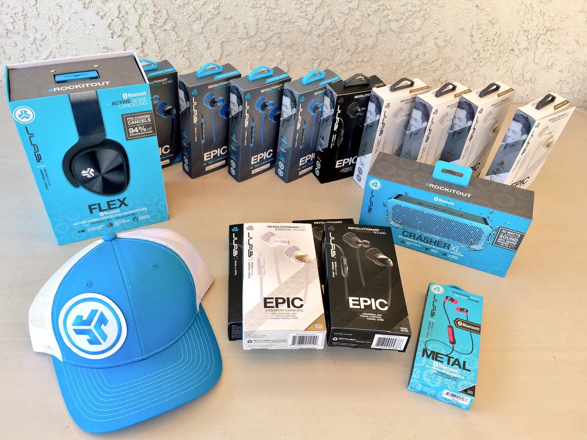 IrongirlNadia's tweet image. GIVEAWAY last chance! 15 winners announced tonight. RETWEET, follow @JLabAudio @IrongirlNadia for chance to win! #jlabaudio #findyourGO