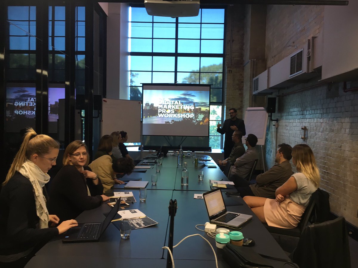 TheContentDiv's tweet photo. Kicking off our very first #digitalmarketing pros workshop! https://t.co/yBXEIuXF0x