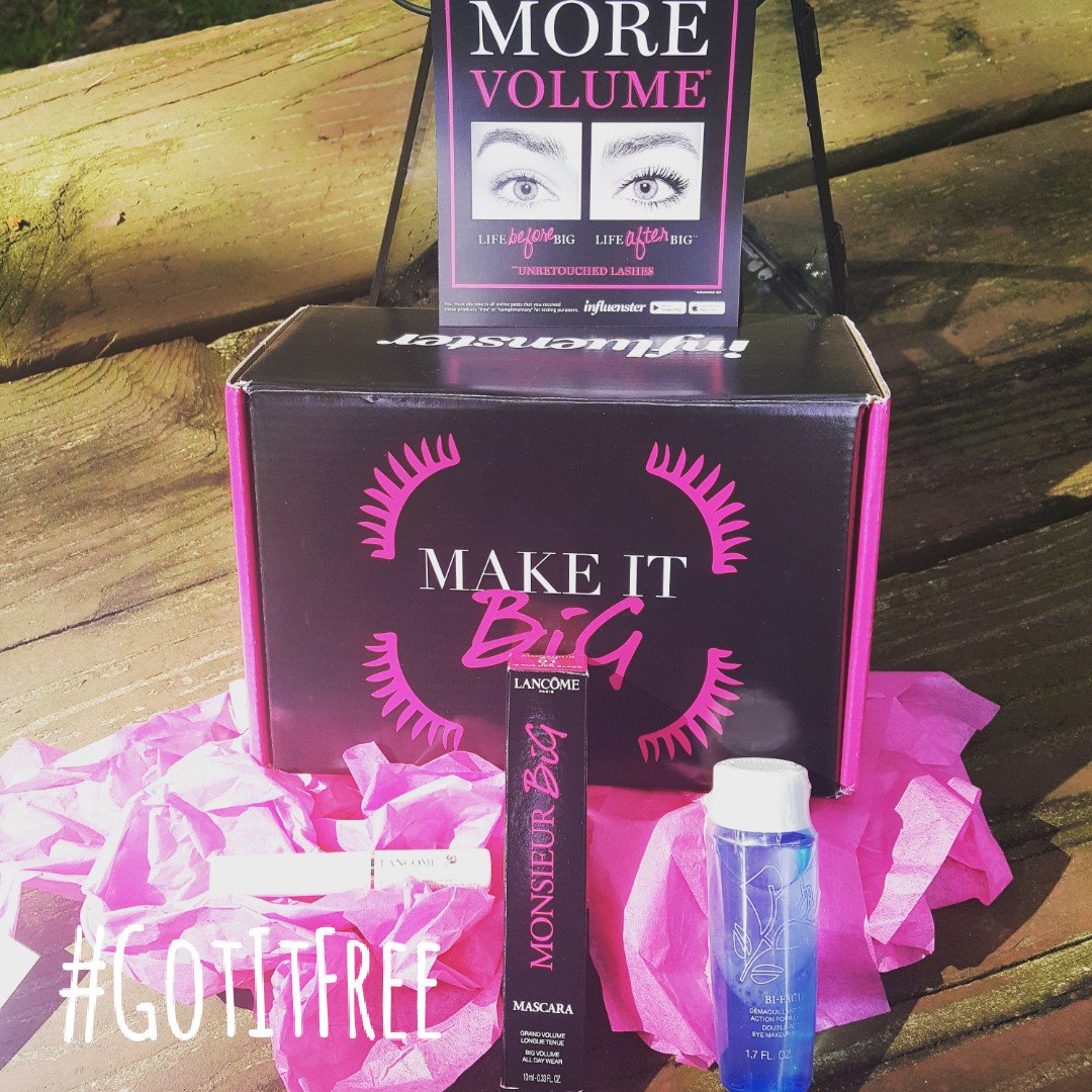 TeasybyBeezy's tweet photo. Super excited about this #lancombe #voxbox complementary from #influenster #BigVolumeMascara #MonsieurBig https://t.co/hAt2LnDr2u