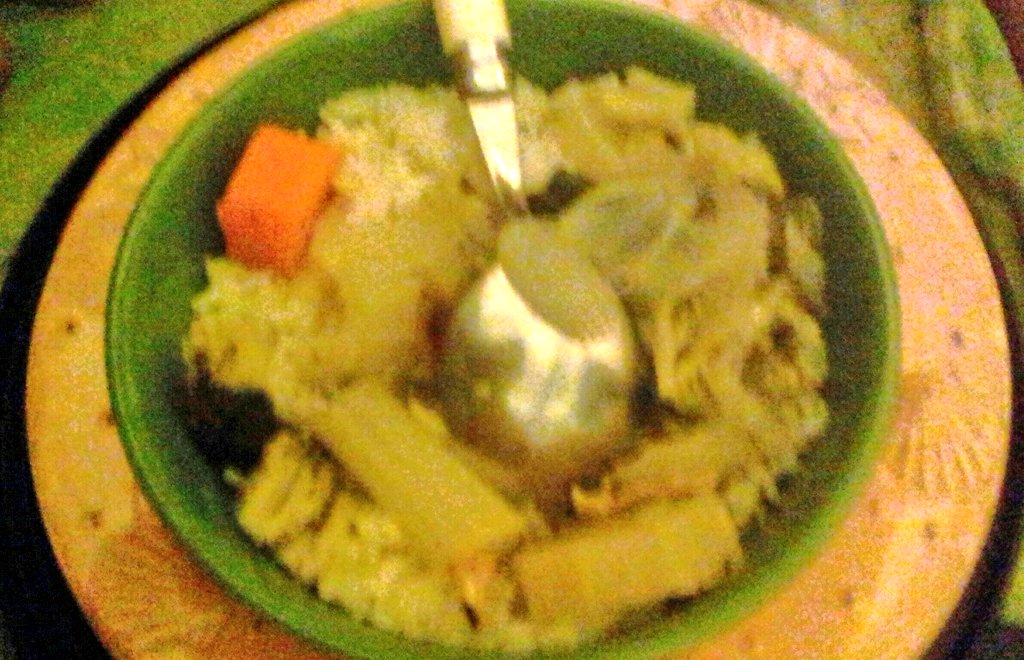 tankokseng61's tweet photo. «#4July17 #TuesdayDinner
#RiceWith #FishPaste #Onion #Carrots #SiewPakChoy #Turnip #Soup #Broccoli #Anchovies #TeaDrink
5.58pm-7.22pm-7.22pm https://t.co/7y0bOStfZ2