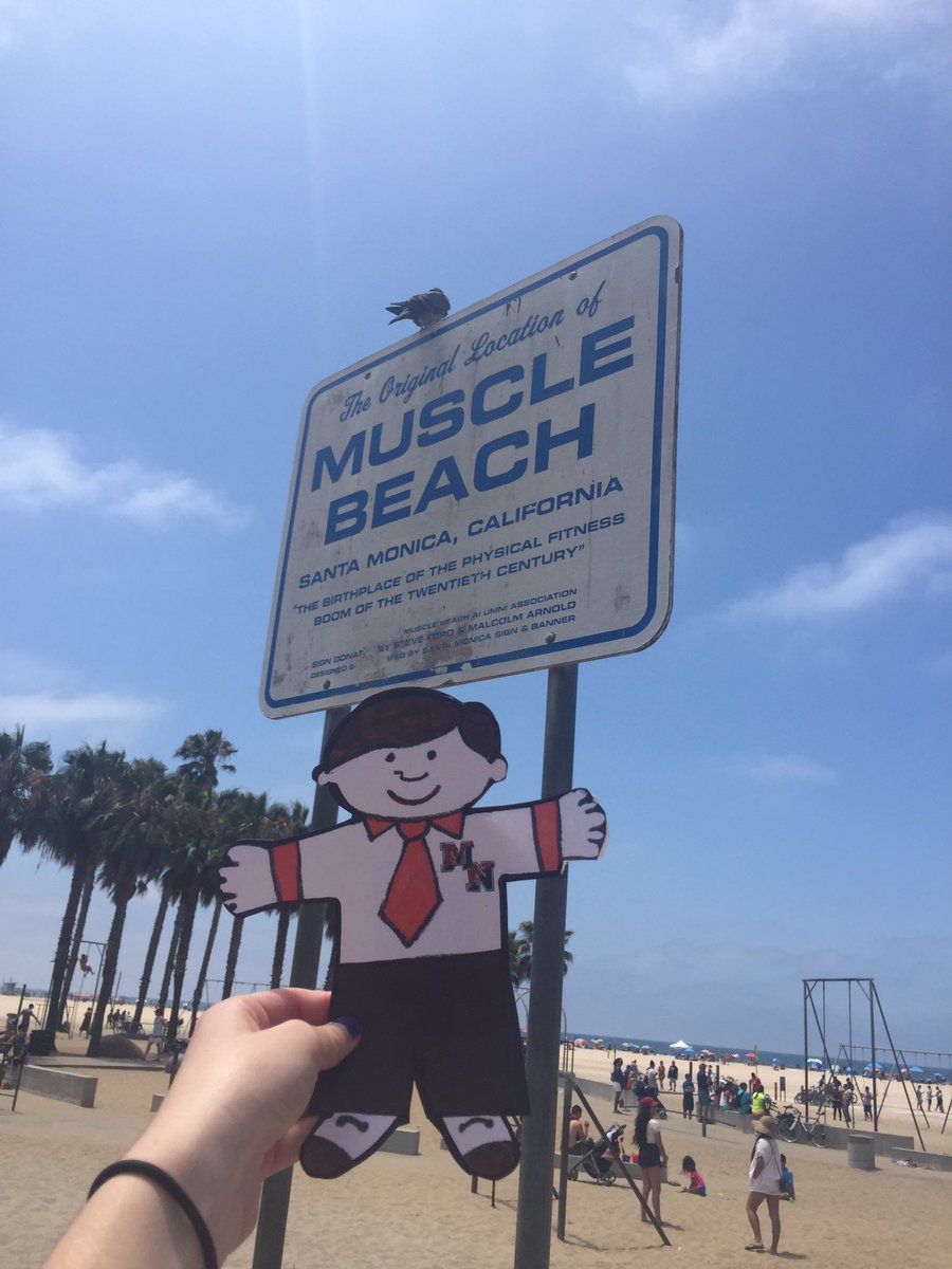 mhsnflatstanley's tweet photo. Flat Stanley at Muscle Beach! https://t.co/RKBwOHPdBo