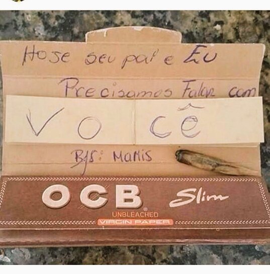 faby_MN1's tweet photo. Fudeeeeu.... acharam o papelzin de tirar desenho... #meeerda https://t.co/IpdgsZ1FqG