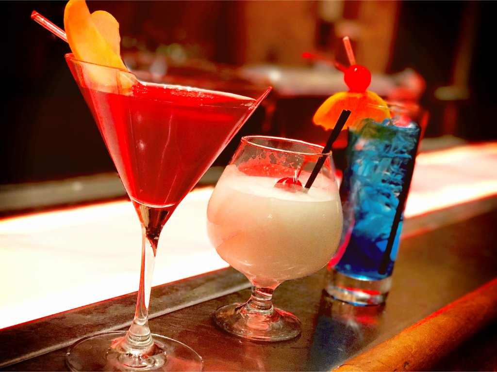 RedSquareLV's tweet photo. Red, white, or blue? Take your pick of these patriotic drinks all July long! Which one will be your favorite? #RedSquareLV https://t.co/7qiAPx8WkY