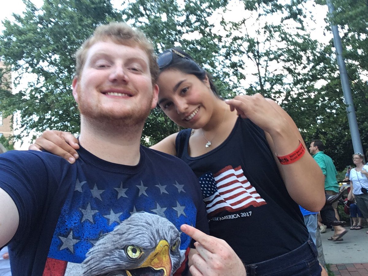 CKTYtour's tweet photo. Happy 4th! #Asheville #America https://t.co/UI3Vi9lEv3