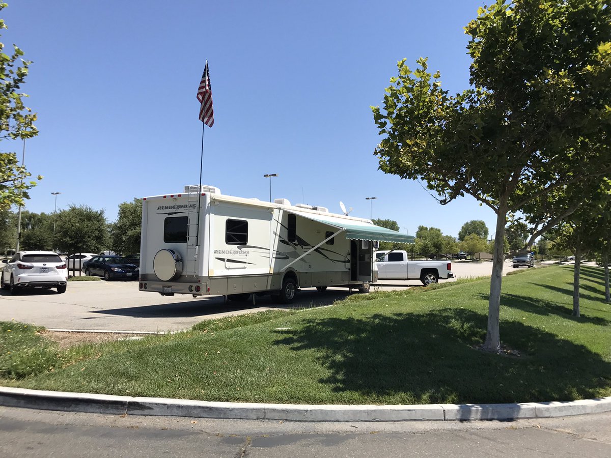 LM45Spotter's tweet image. A little tailgate action on this 4th of July. #LifeAwayFromTheTrack