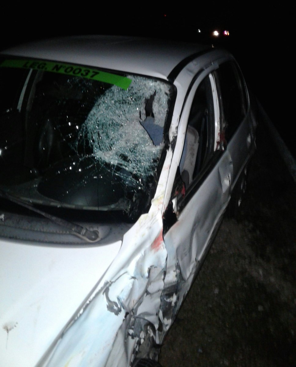 Remis conducido por Dellasantina. Se detuvo solo el auto altura del Samurai, su chófer desmayado. 600 metros antes fue el impacto