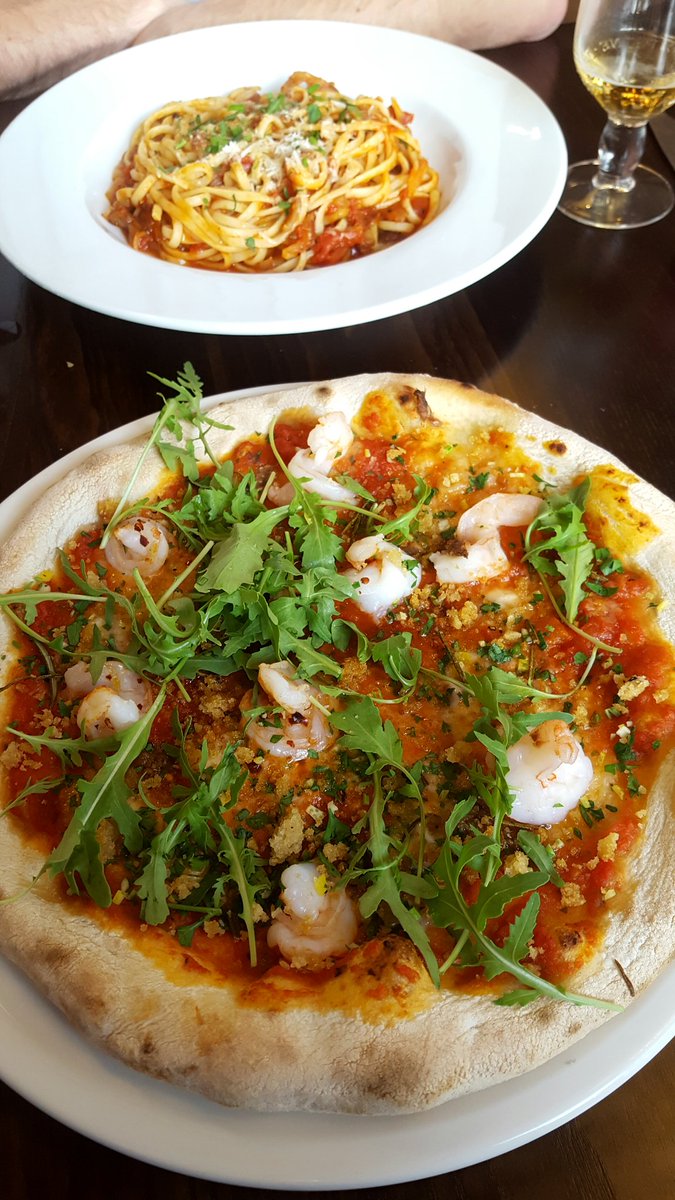 PXandTarts's tweet photo. Nice meal @1Bomboloni last night. Cracking little neighbourhood restaurant: simple, umprentiotius, good value &amp; friendly. https://t.co/jMVnmarl4n