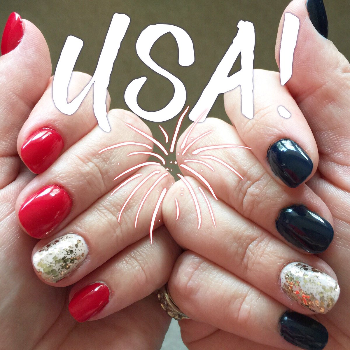 shopthethings's tweet photo. Happy 4th!!🇺🇸💙💥 #manicure #4thofJuly #celebrate https://t.co/teiXKO7LBu