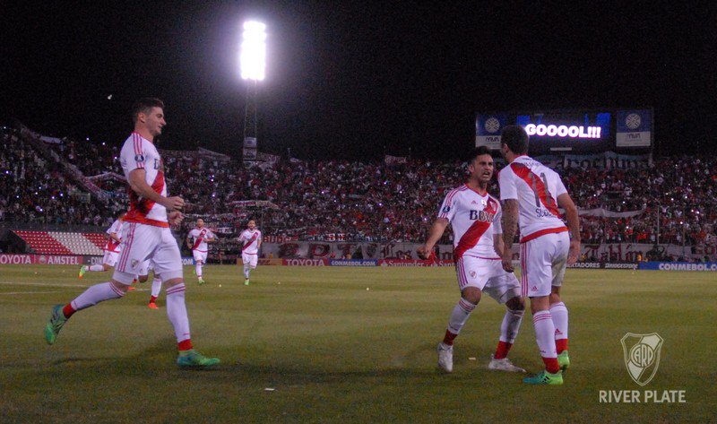 RiverPlate's tweet photo. ¡¡¡GANÓ #RIVER!!! 🙌👋👏⚪️🔴⚪️ https://t.co/tiCYA3rHtP