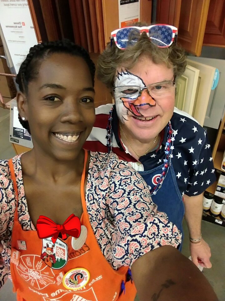 EClotia's tweet photo. Greetings from Otto and me! We hope everyone had a safe 4th! @jodievans262 @LorenTurner7 @smitty04 https://t.co/dFcdIPkMBm