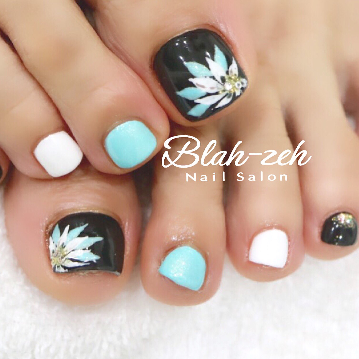 Blah Zeh Nail Salon School בטוויטר 夏の大人ボタニカルフットネイル ボタニカルネイル 夏ネイル フラワー ネイル ジェルペディキュア ジェルフット ジェルネイル ノンサンディングジェル錦糸町 錦糸町ネイル 錦糸町ネイルサロン 錦糸町大人ネイルサロン