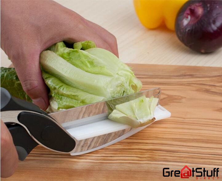 GreatStuffAU's tweet photo. Say goodbye to old knives &amp; make a perfect cut to your vegetables with 2 in 1 #smartcutter from #greatstuff. Visit https://t.co/YlYXM4gPkw https://t.co/roQuOKK32g