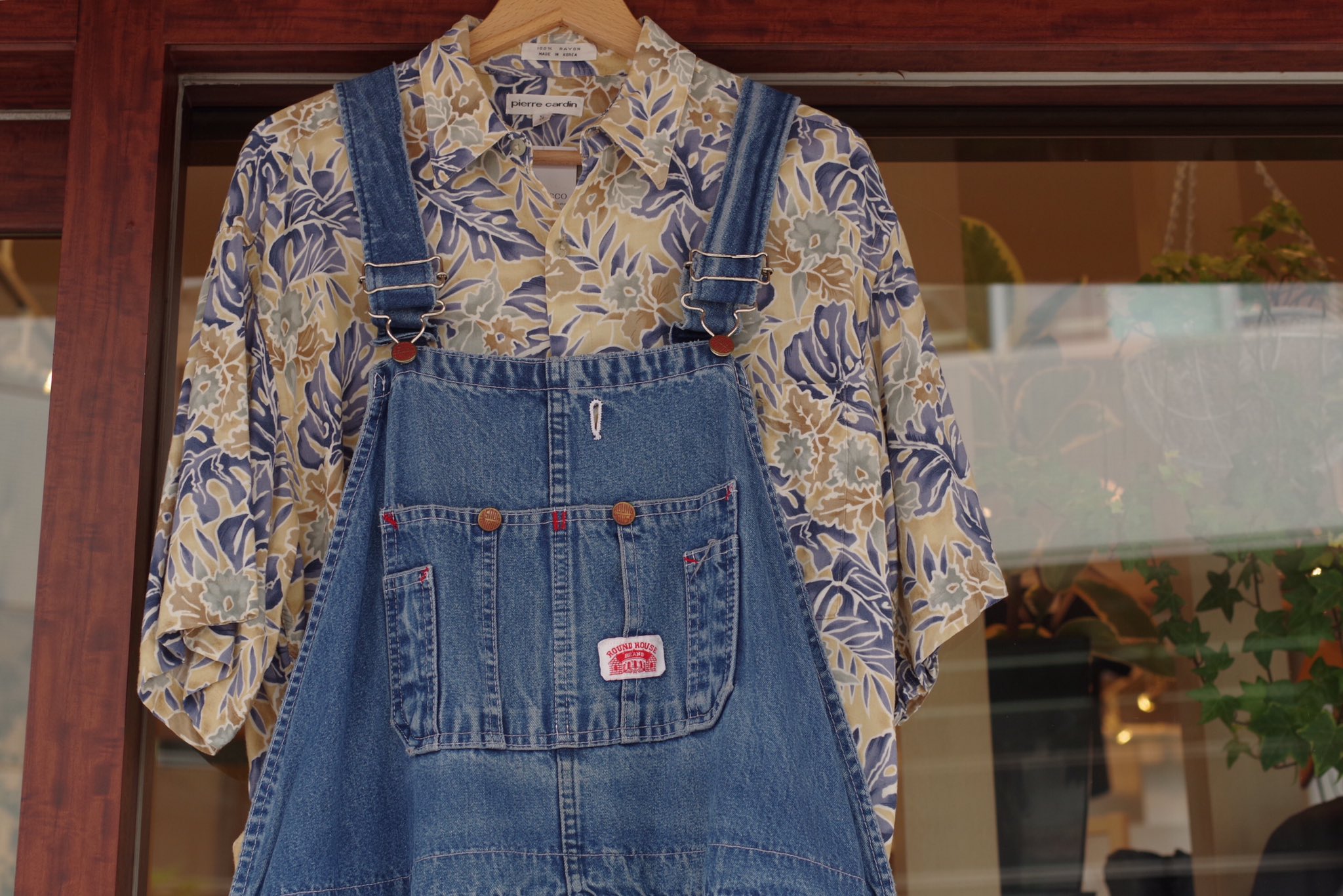 仙台 古着屋 Biscco ビスコ Twitterissa Men S Coordinate メンズのオーバーオールコーデ 夏は柄シャツで 柄シャツ 4104 3800 オーバーオール W44 8424 7800 女の子にも可愛いですヨ オイカワ T Co Lfnpz1rr8y Twitter