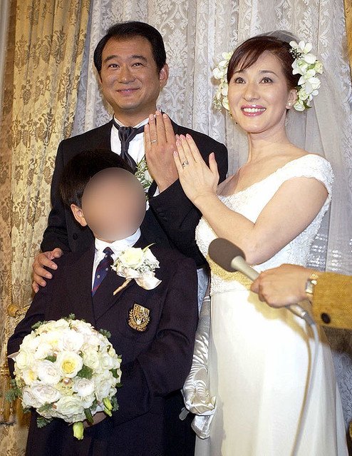 船越英一郎 松居一代に崖まで追い詰められてる状態が火サス 私生活が一番サスペンスだった Togetter